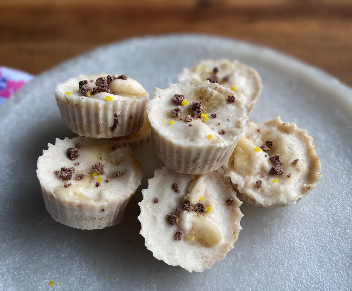 Delicious FROYO banana cream bites served as a healthy fruit dessert.