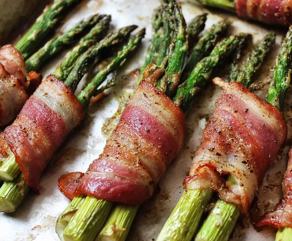 Delicious Whole30 bacon-wrapped asparagus appetizer, crispy and flavorful